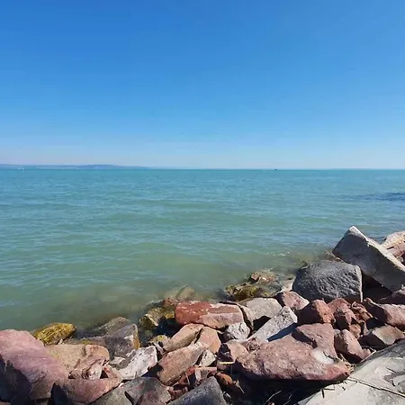 Villa Two-bedroom In - Balaton 19976 Siófok